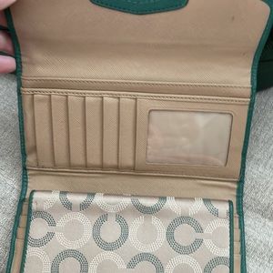 Green Coach bag with wallet